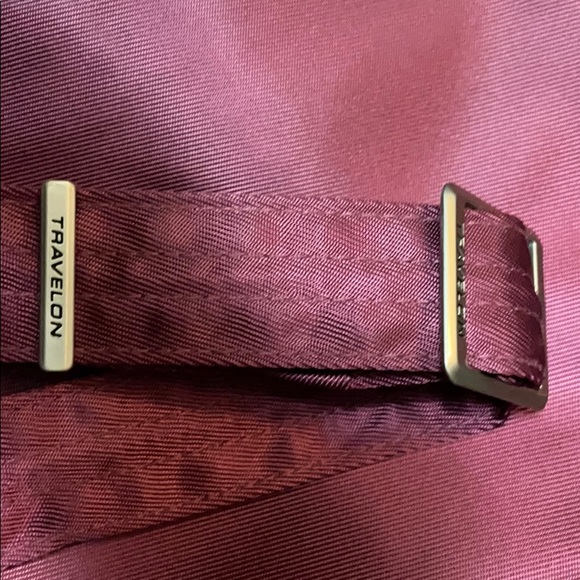 Wine Travelon Anti-Theft Crossbody Purse - Picture 9 of 12